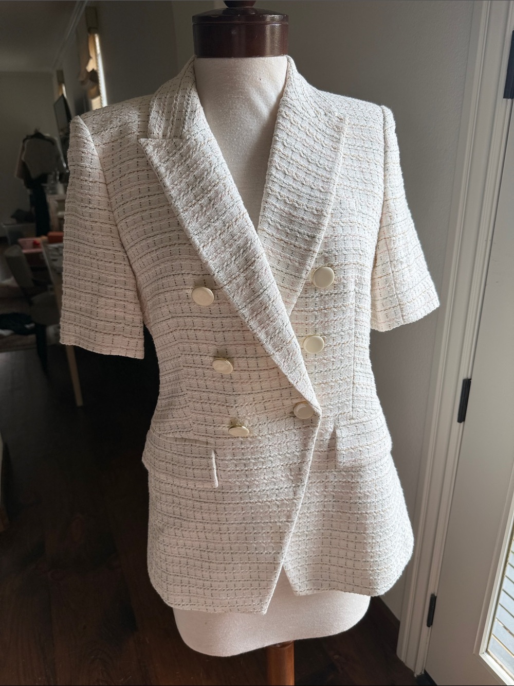 Veronica Beard Cream Short-Sleeve Double-Breasted Tweed Blazer
